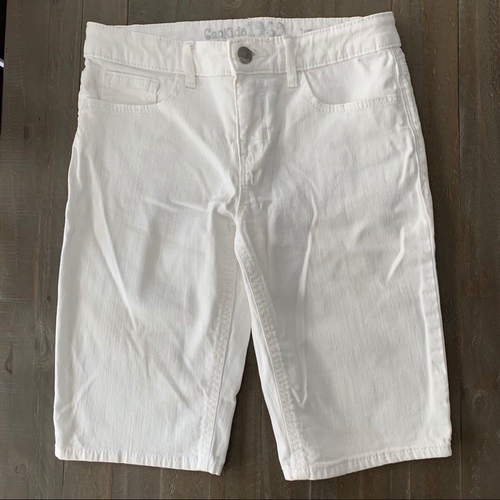 SOLD: GAP Bermuda Shorts